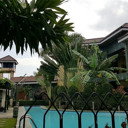 Mactan Breeze - Airport Bed And Breakfast Đảo Mactan Ngoại thất bức ảnh