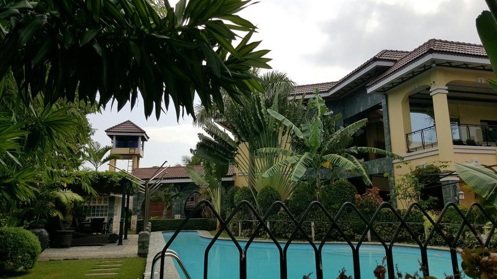 Mactan Breeze - Airport Bed And Breakfast Đảo Mactan Ngoại thất bức ảnh