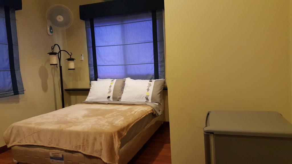 Mactan Breeze - Airport Bed And Breakfast Đảo Mactan Phòng bức ảnh