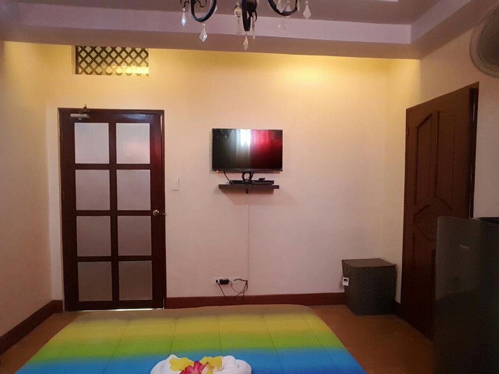 Mactan Breeze - Airport Bed And Breakfast Đảo Mactan Ngoại thất bức ảnh