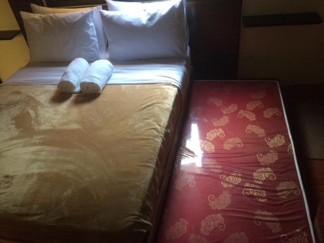 Mactan Breeze - Airport Bed And Breakfast Đảo Mactan Ngoại thất bức ảnh