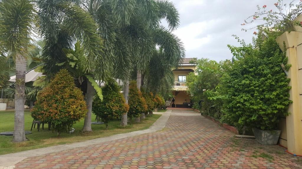 Mactan Breeze - Airport Bed And Breakfast Đảo Mactan Ngoại thất bức ảnh