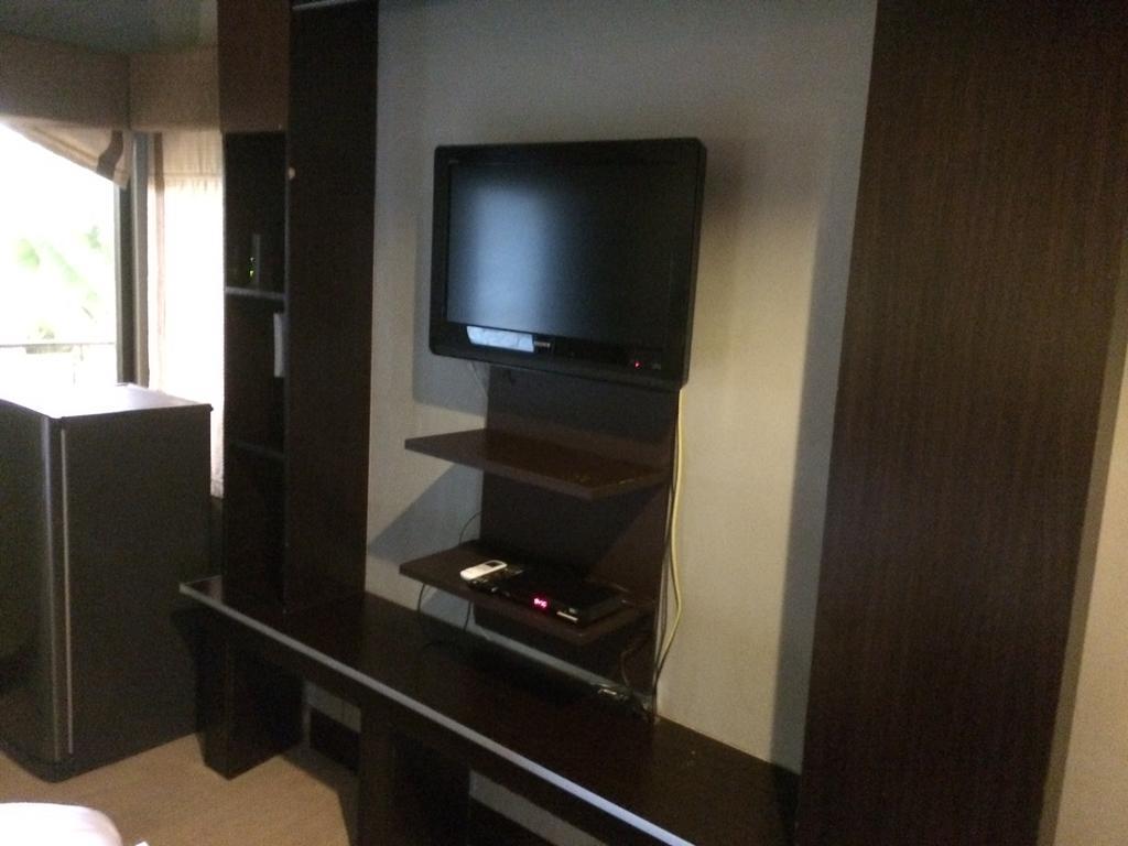 Mactan Breeze - Airport Bed And Breakfast Đảo Mactan Ngoại thất bức ảnh
