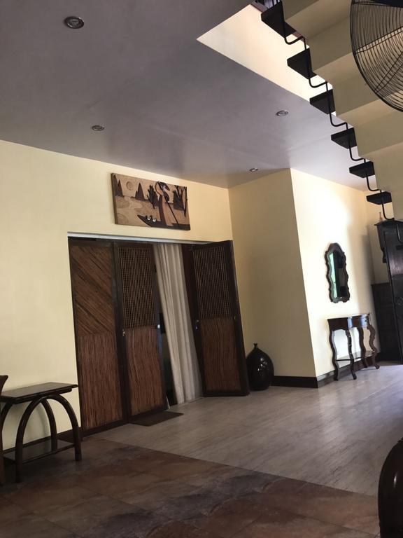 Mactan Breeze - Airport Bed And Breakfast Đảo Mactan Ngoại thất bức ảnh