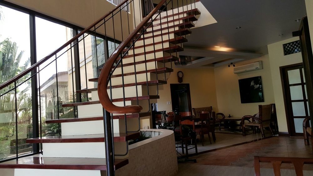 Mactan Breeze - Airport Bed And Breakfast Đảo Mactan Ngoại thất bức ảnh